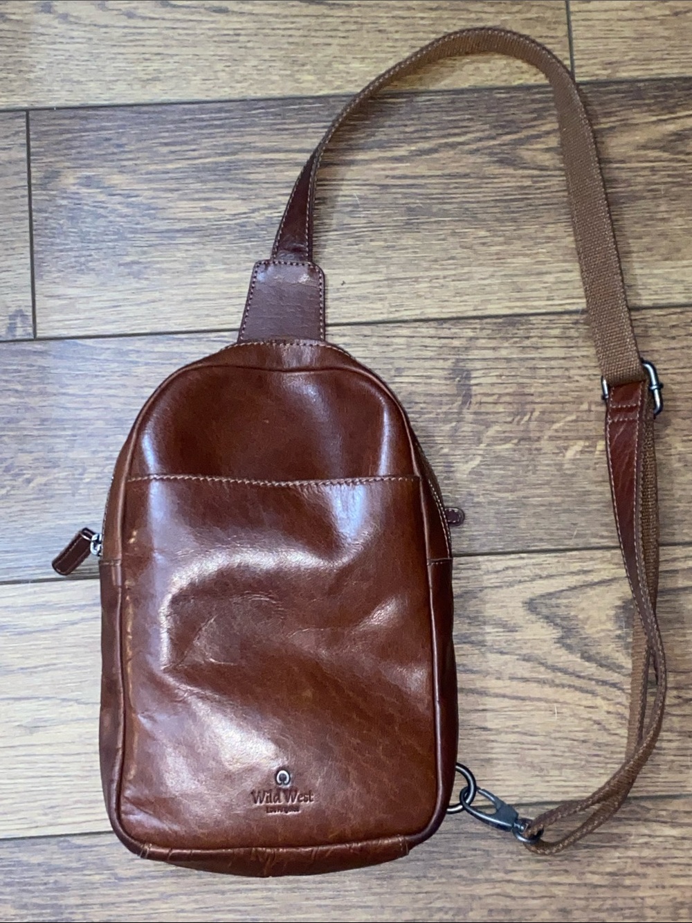 Wild West Los Angeles Brown Leather Crossbody Sling